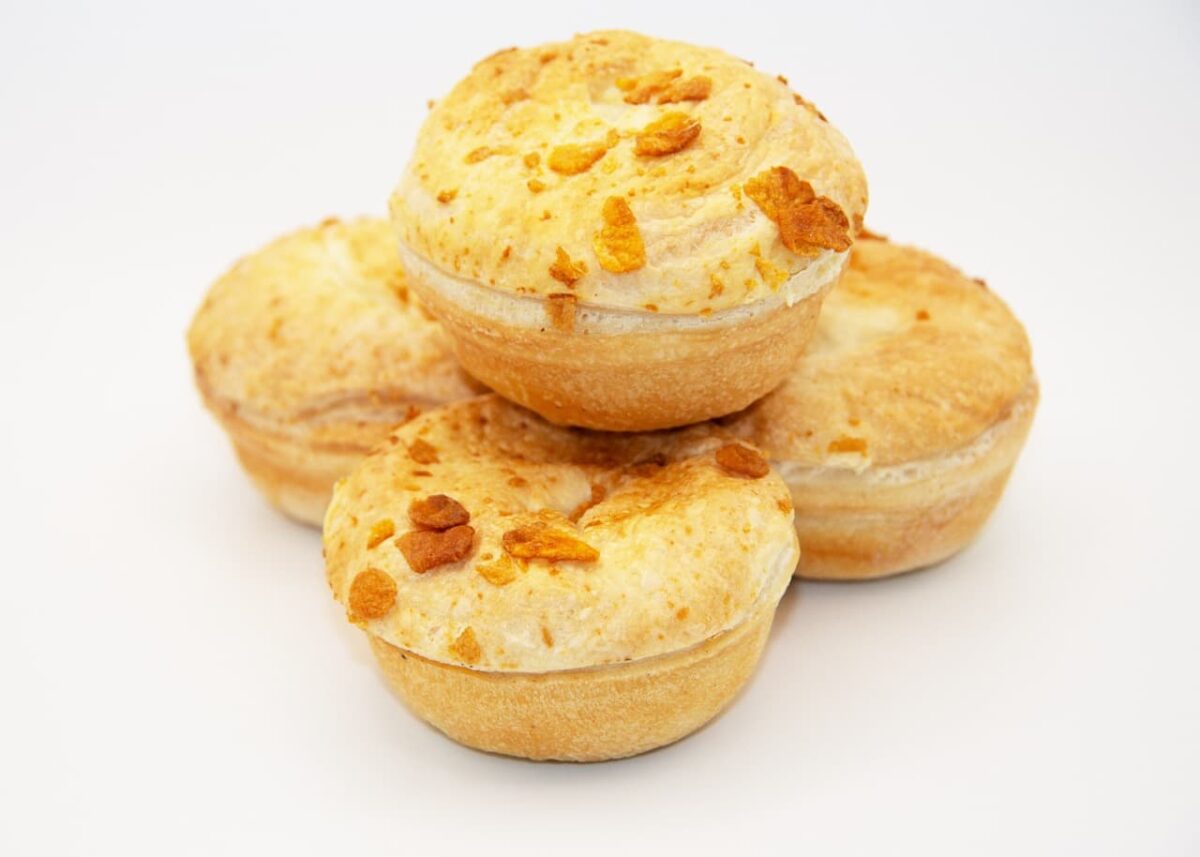 Cocktail Chicken & Veg Pie